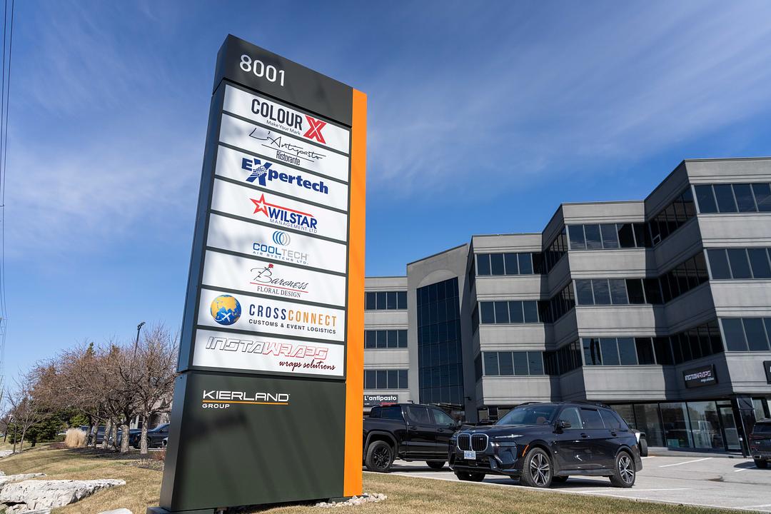 300 - 8001 Weston Rd, Vaughan, ON