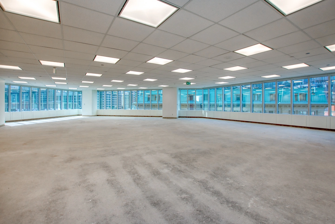 600 - 200 King Street West, Toronto, ON