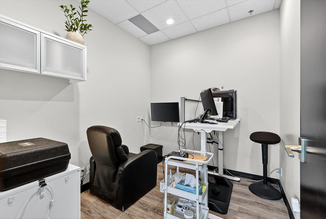 330 - 2020 4 St SW, Calgary, AB