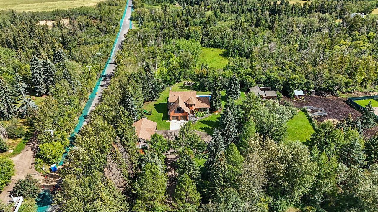 16815 41 Avenue Southwest, Edmonton, AB