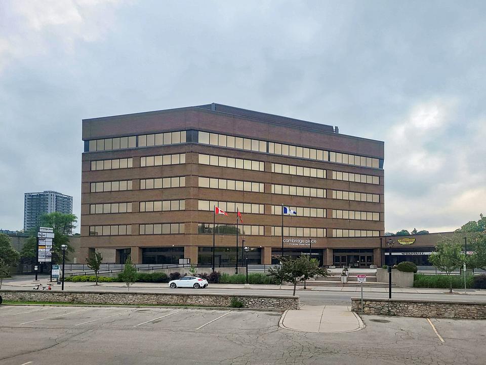 73 Water Street North, Cambridge, ON