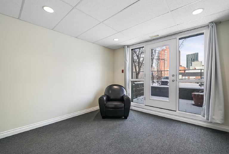 104 - 138 18 Avenue Southeast, Calgary, AB