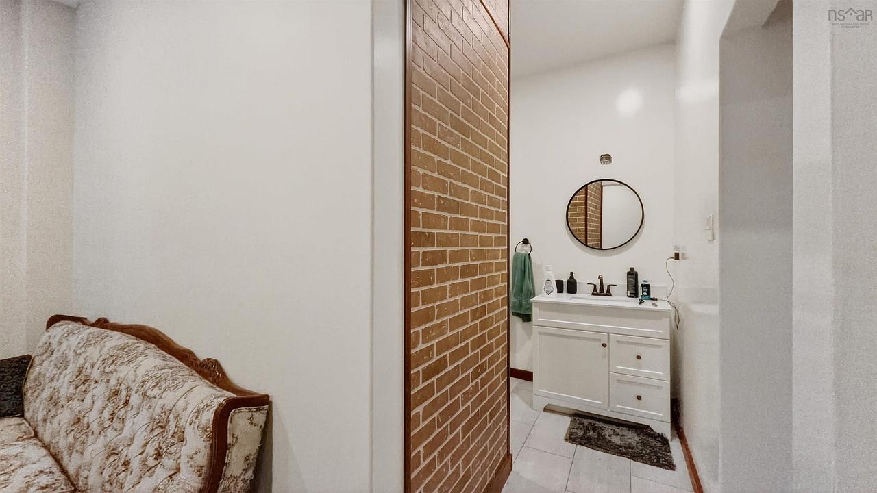2 Archibald Avenue, North Sydney, NS
