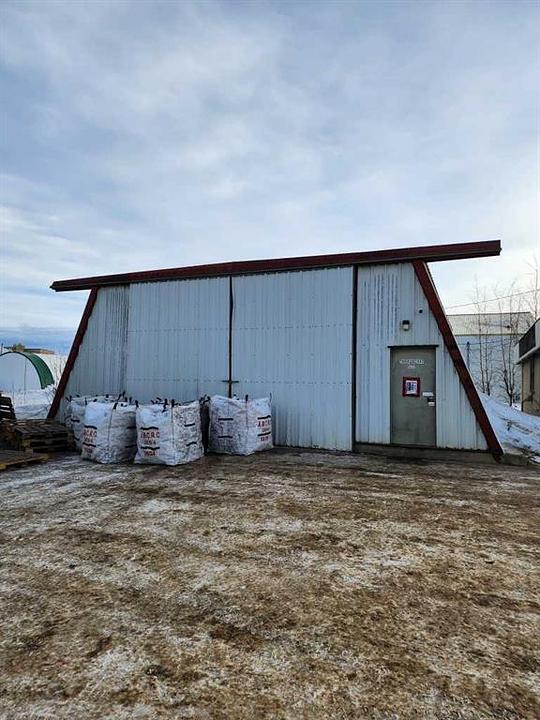 9500 120 Avenue, High Level, AB