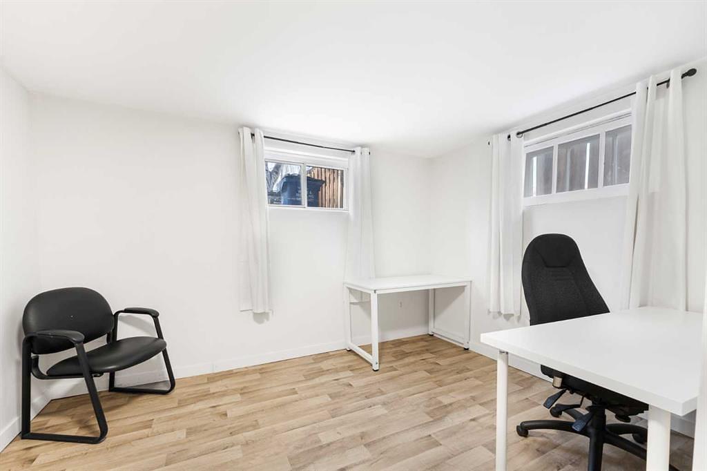 313 Ross Avenue, Cochrane, AB