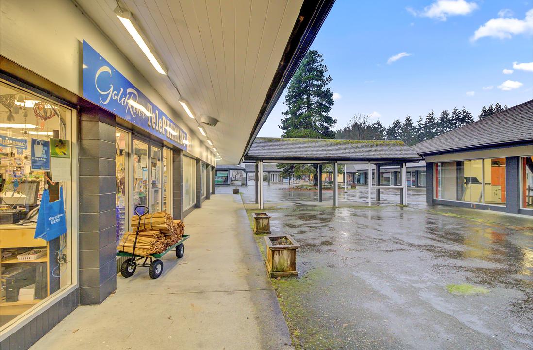 375 Nimpkish Dr, Gold River, BC