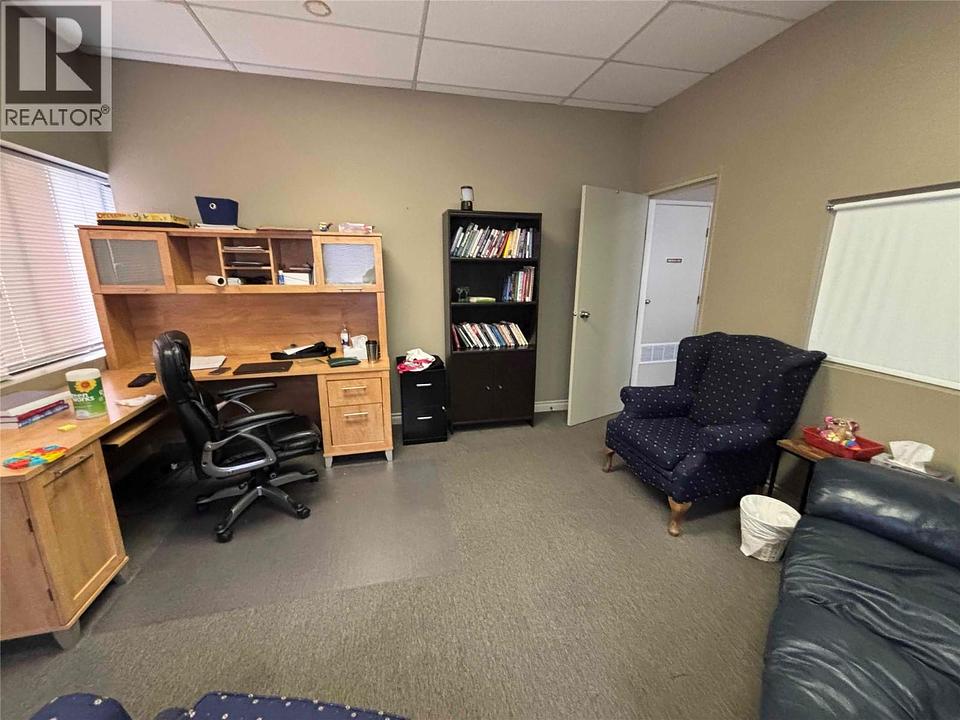 202 - 2808 48 Avenue, Vernon, BC