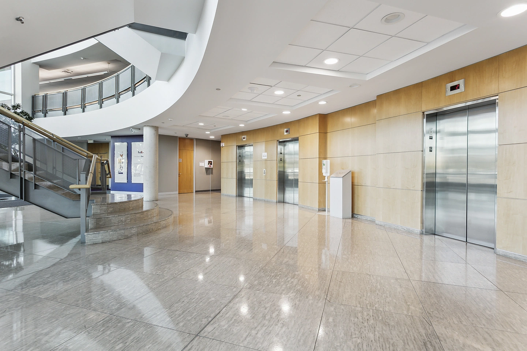00200 - 5985 Explorer Drive, Mississauga, ON