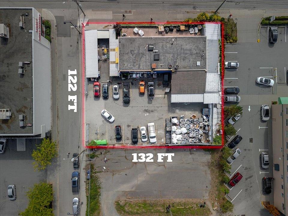 13845 104 Avenue, Surrey, BC