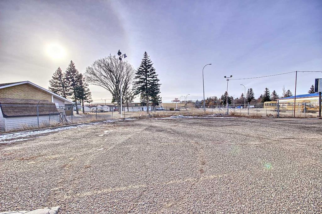 103 - 1420 9 Avenue Southwest, Medicine Hat, AB
