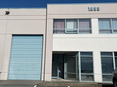 1833 Coast Meridian Rd, Port Coquitlam, BC