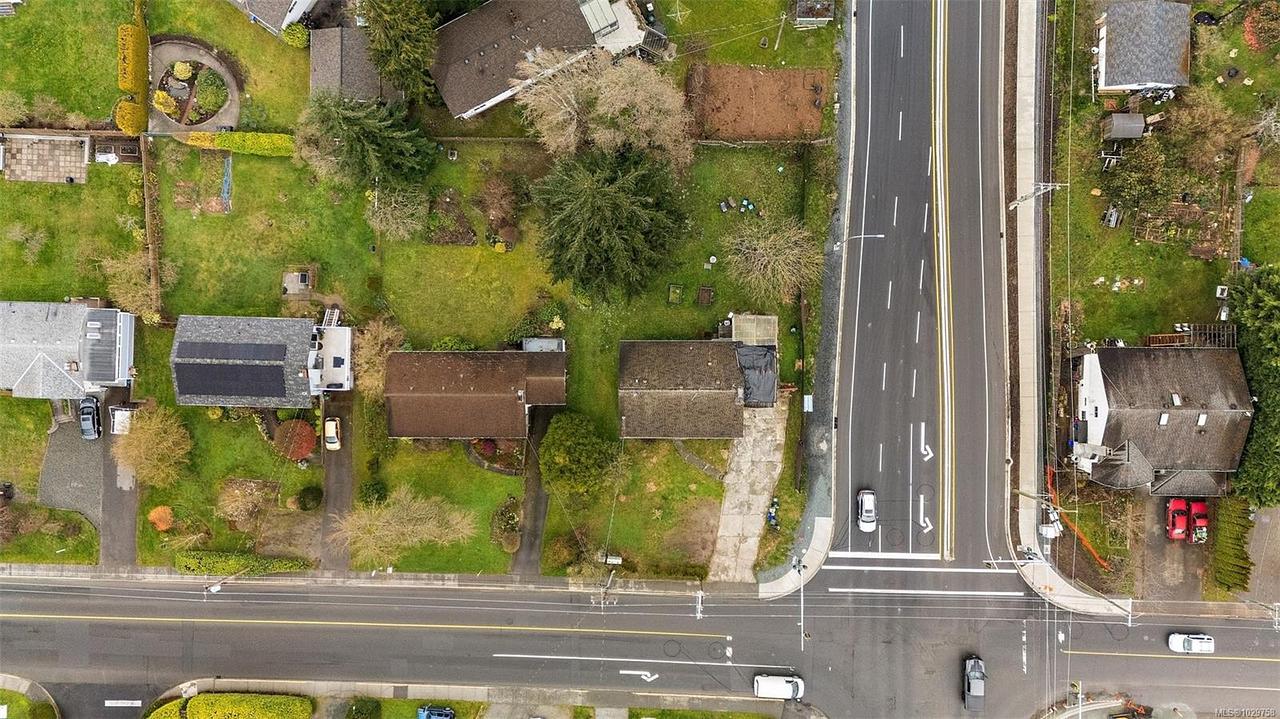 6753 Central Saanich Road, Victoria, BC