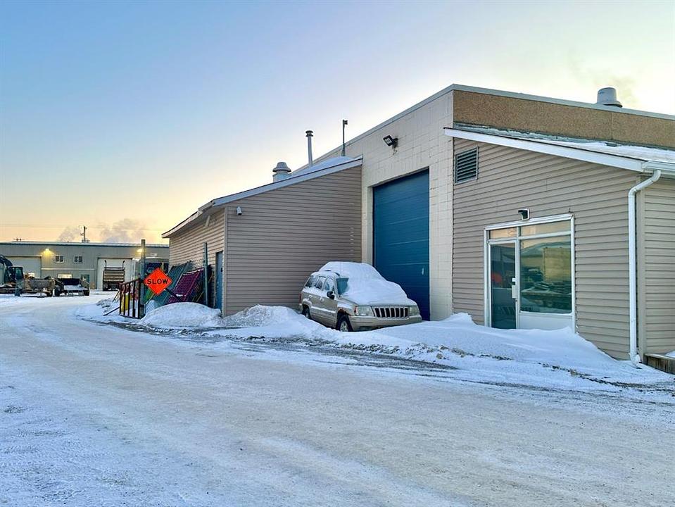 145 Macdonald Crescent, Fort McMurray, AB