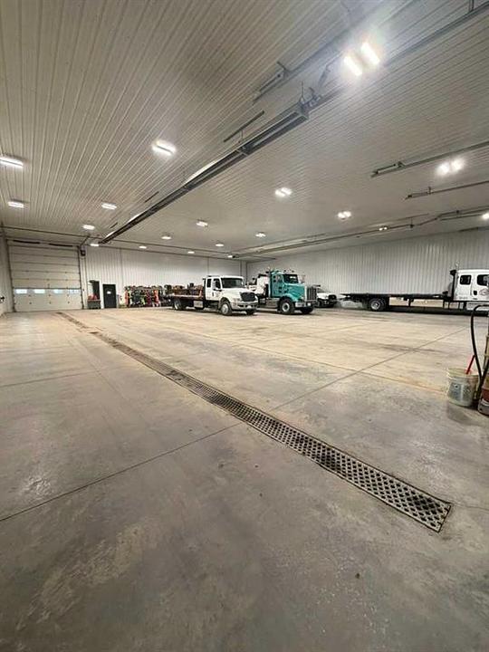 191057 RR150, Rural Newell, County of, AB