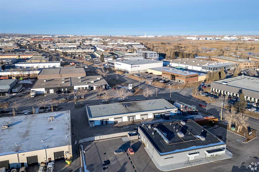 1247 36 Avenue Northeast, Calgary, AB