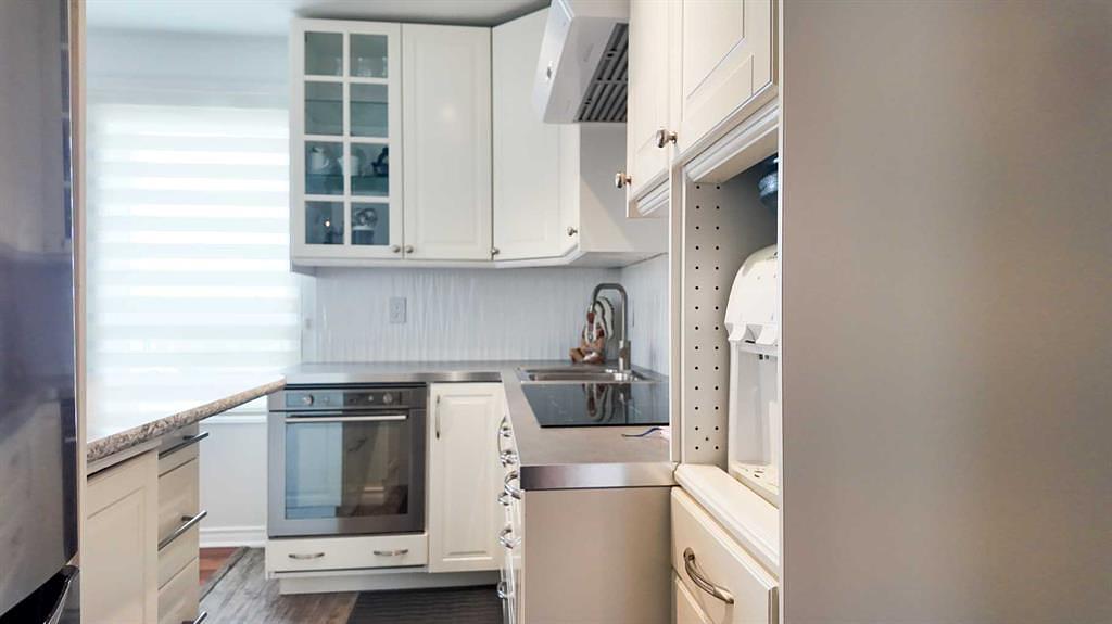 2124 20 Street, Delburne, AB