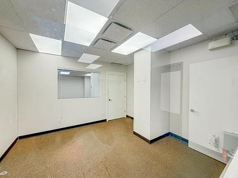 550 West Broadway, Vancouver, BC