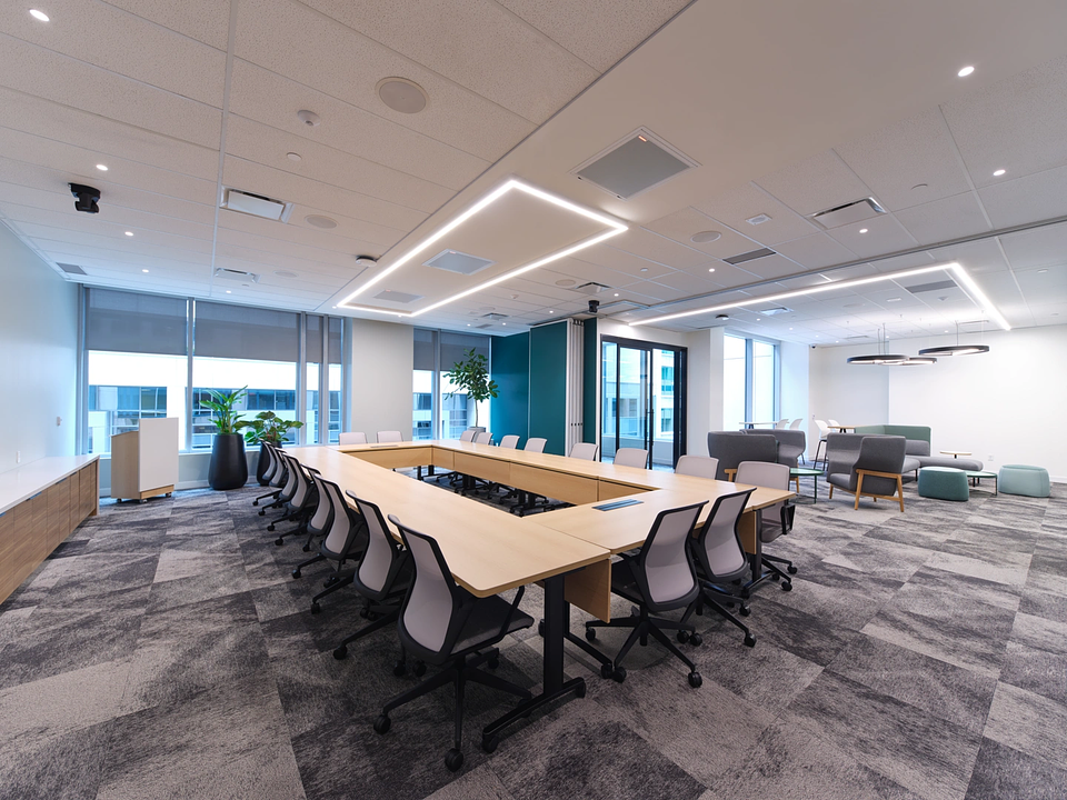 400 - 1600-100 Queen Street, Ottawa, ON