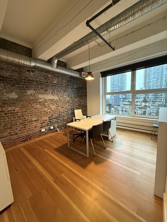 205 - 560 Beatty St, Vancouver, BC
