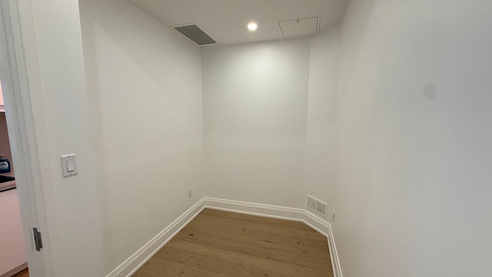 12 - 3 - 2380 Bristol Circle, Oakville, ON