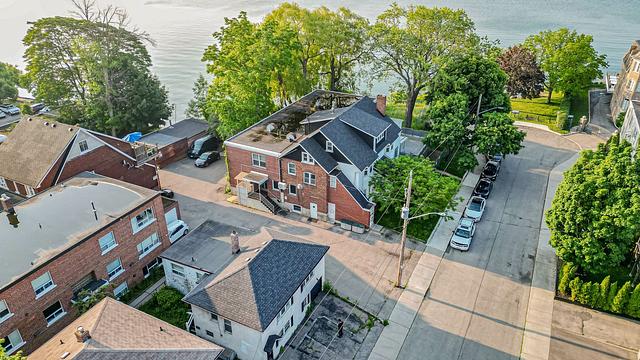 1 Sand Beach Road, Toronto, ON