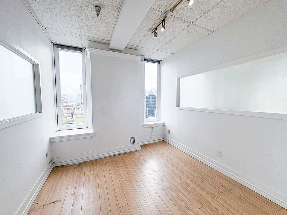 706 - 402 West Pender Street, Vancouver, BC