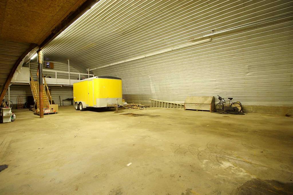 5116 53 Avenue, Viking, AB