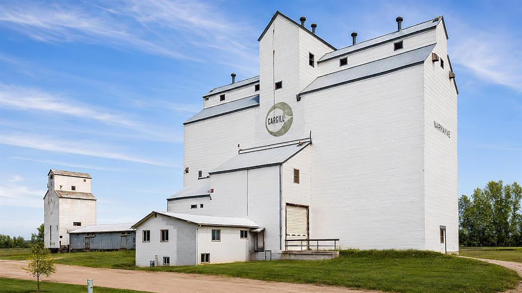 204 Railway Avenue North, Marwayne, AB