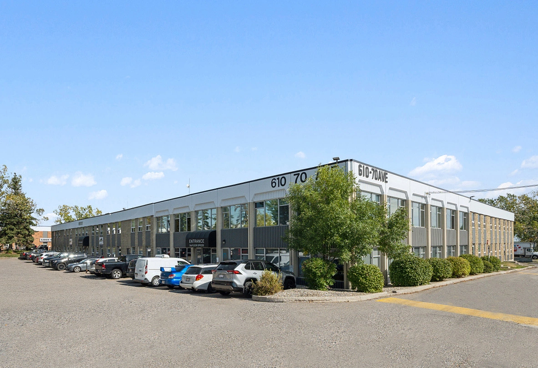 206-210 - 610 70 Avenue Southeast, Calgary, AB