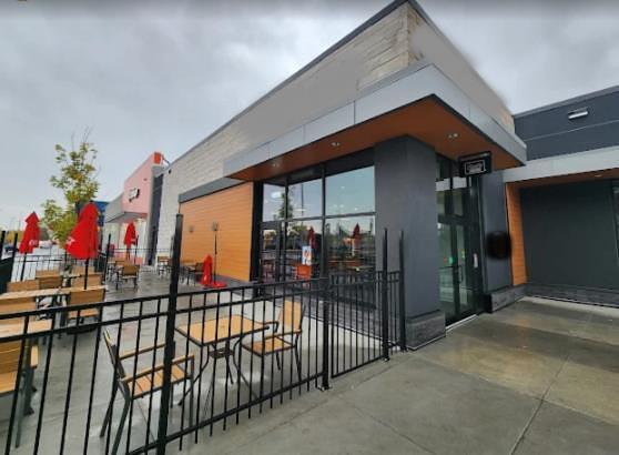 123 Franchise Restaurant NW, Calgary, AB