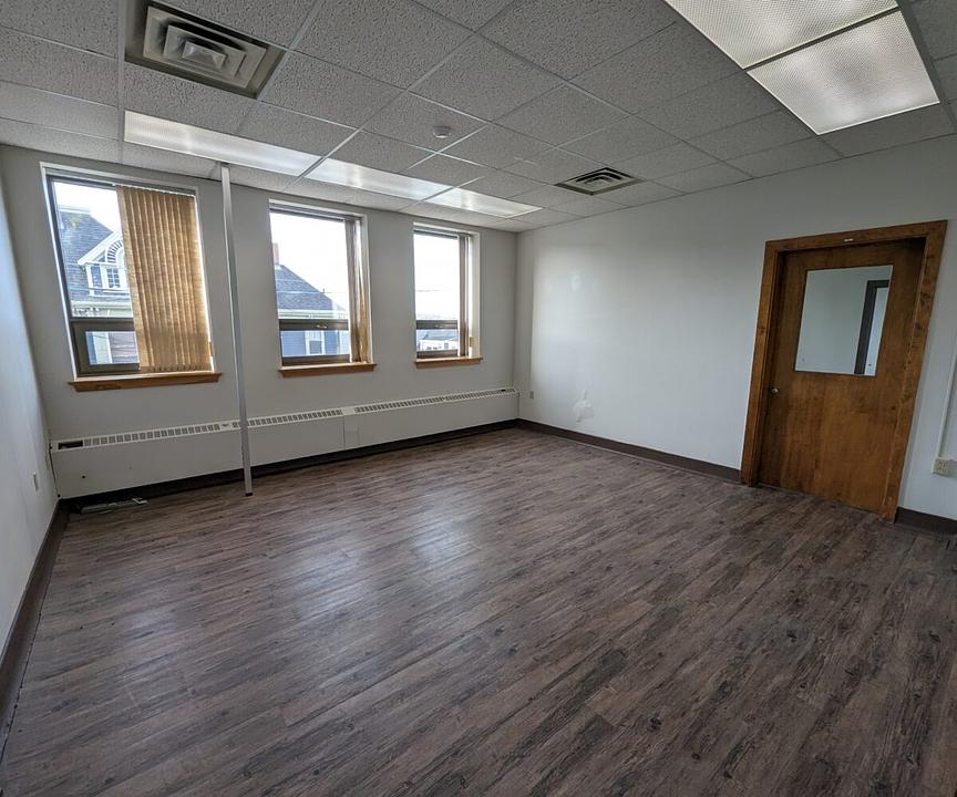 176 Main Street, Liverpool, NS