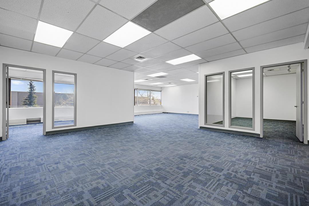 220 - 3016 19 Street Northeast, Calgary, AB