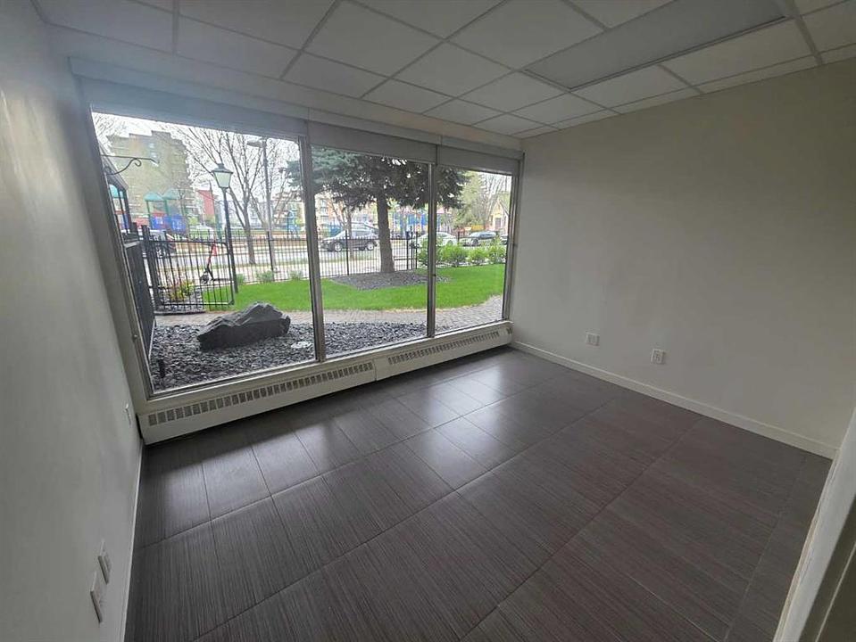 100 - 220 13 Avenue Southwest, Calgary, AB