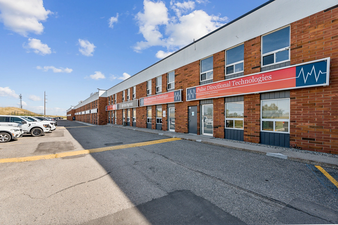 P - 7004 5 Street Southeast, Calgary, AB