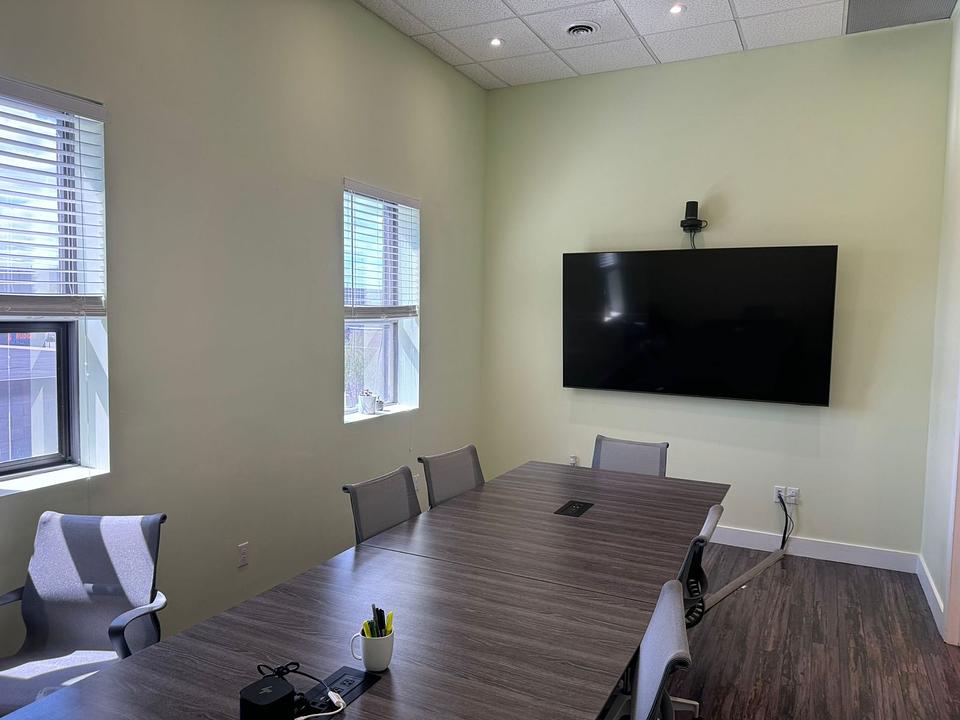 134-200 B -Modern Multi-Room Office - 146 Thirtieth Street, Toronto, ON