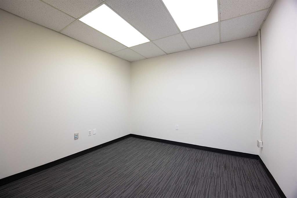 208 - 9401 Franklin Avenue, Fort McMurray, AB