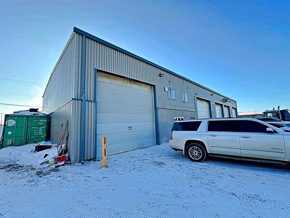 145 Macdonald Crescent, Fort McMurray, AB