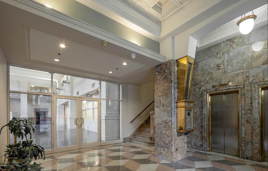 217 - 402 West Pender Street, Vancouver, BC