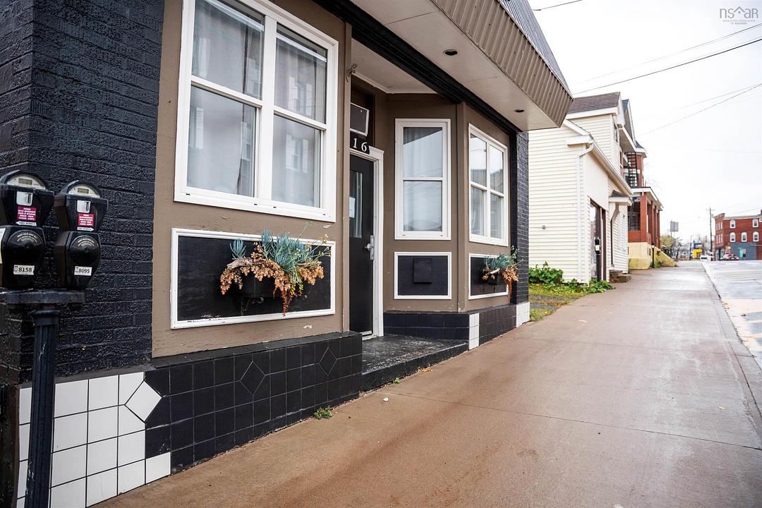216 Archimedes Street, New Glasgow, NS