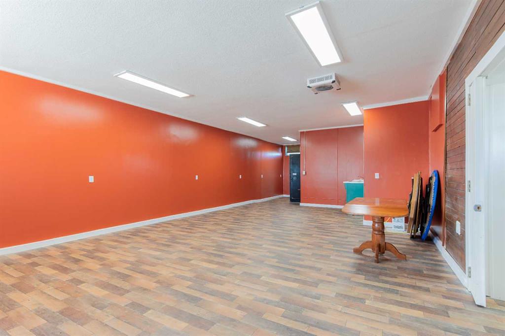 60 Main Avenue Northwest, Glenwood, AB