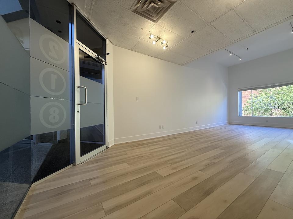 1080 Mainland Street, Vancouver, BC