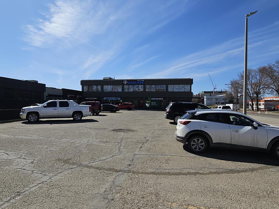 4711 51 Avenue, Red Deer, AB