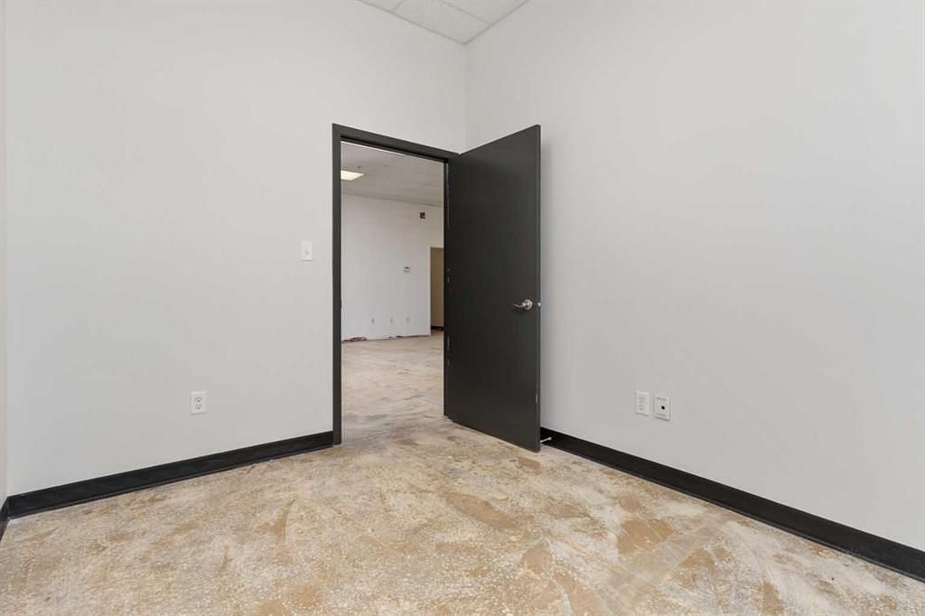 6708 48 Avenue, Camrose, AB