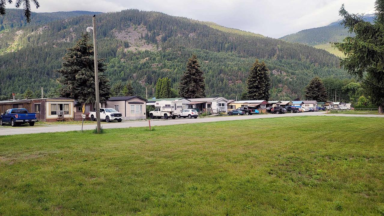 7617 Pemberton Meadows Road, Pemberton, BC