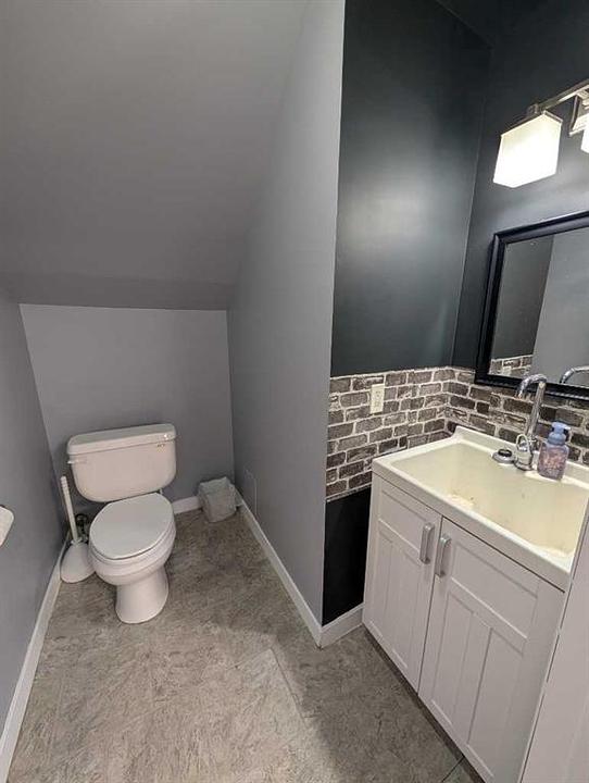524 3rd Street Southeast, Medicine Hat, AB