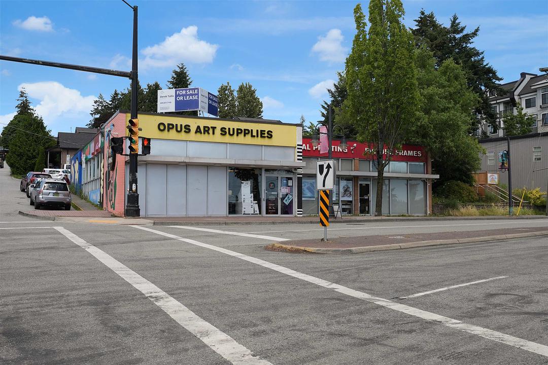 953 Brunette Avenue, Coquitlam, BC
