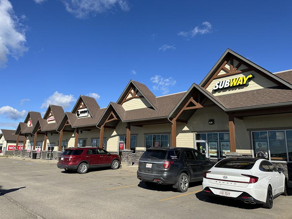 3808 Highway Street, Valleyview, AB