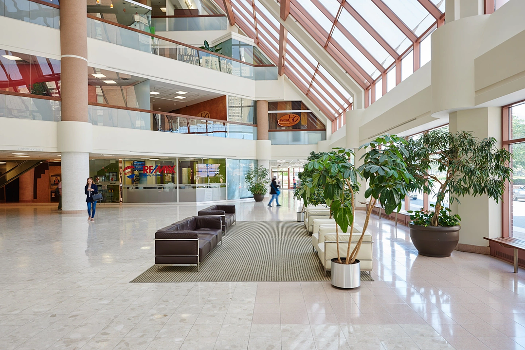 336 - 50 Burnhamthorpe Road West, Mississauga, ON