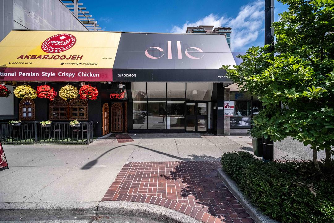 A - 1604 Lonsdale Avenue, North Vancouver, BC