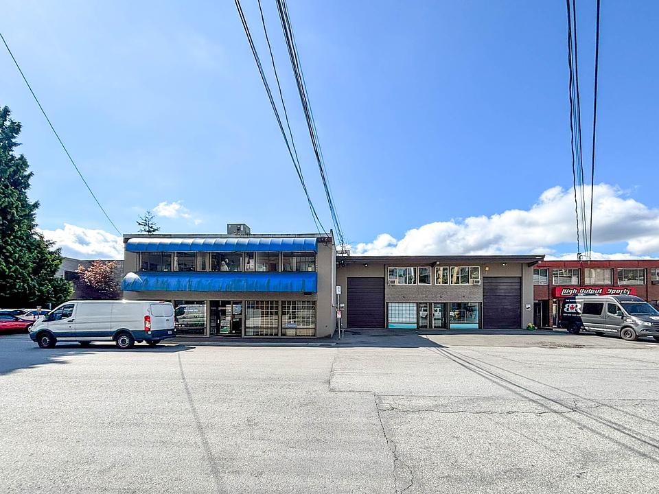 1481 Charlotte Road, North Vancouver, BC